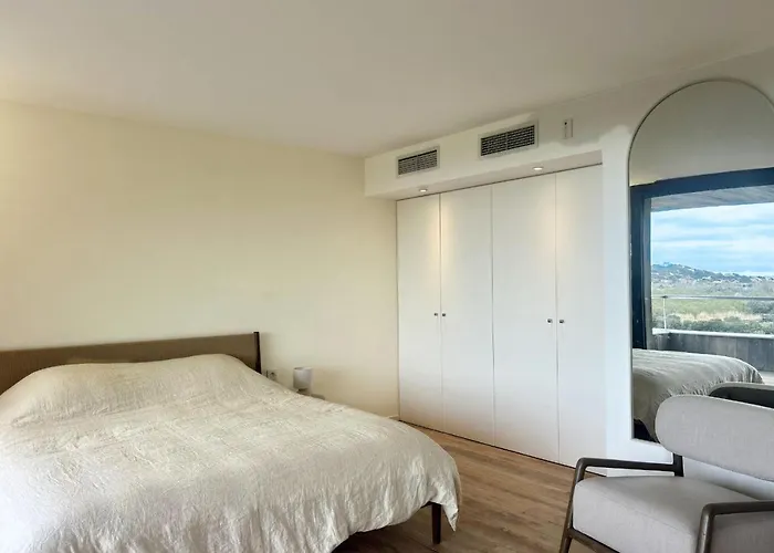 Fautea - Beach, Pool, Sauna Et Fitness Villa *
